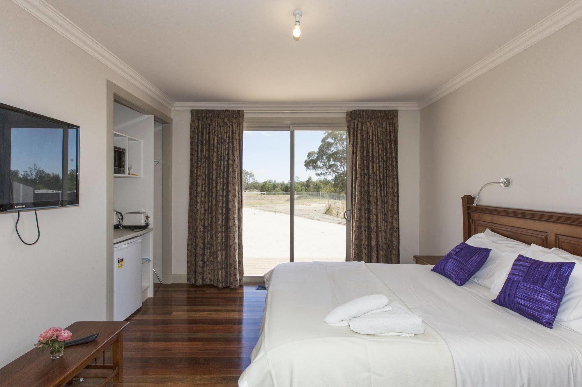 Aurora Cottages Bush Retreat Pomonal Esterno foto